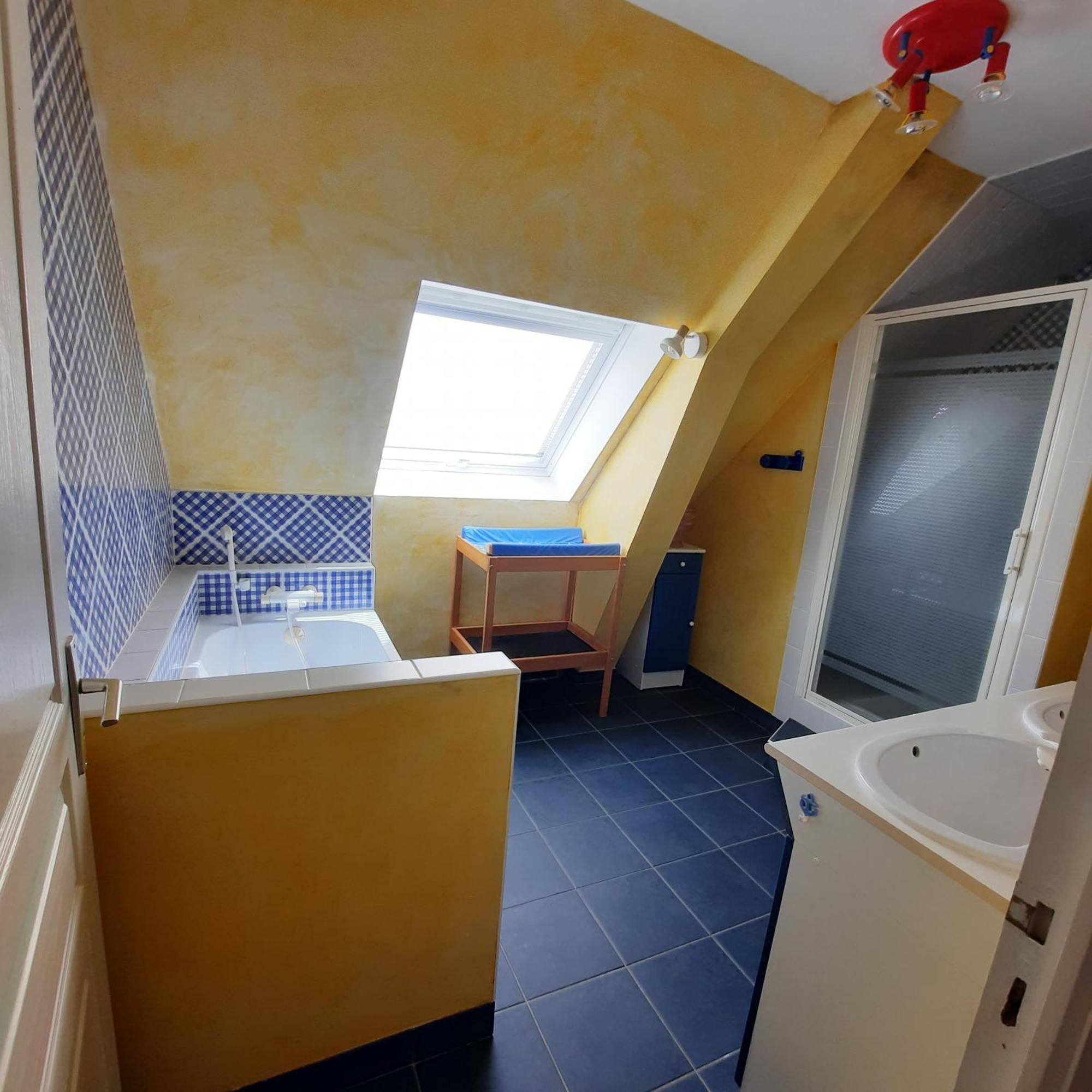 Saint-Pois Magnifique Villa Avec Piscine Interieure מראה חיצוני תמונה