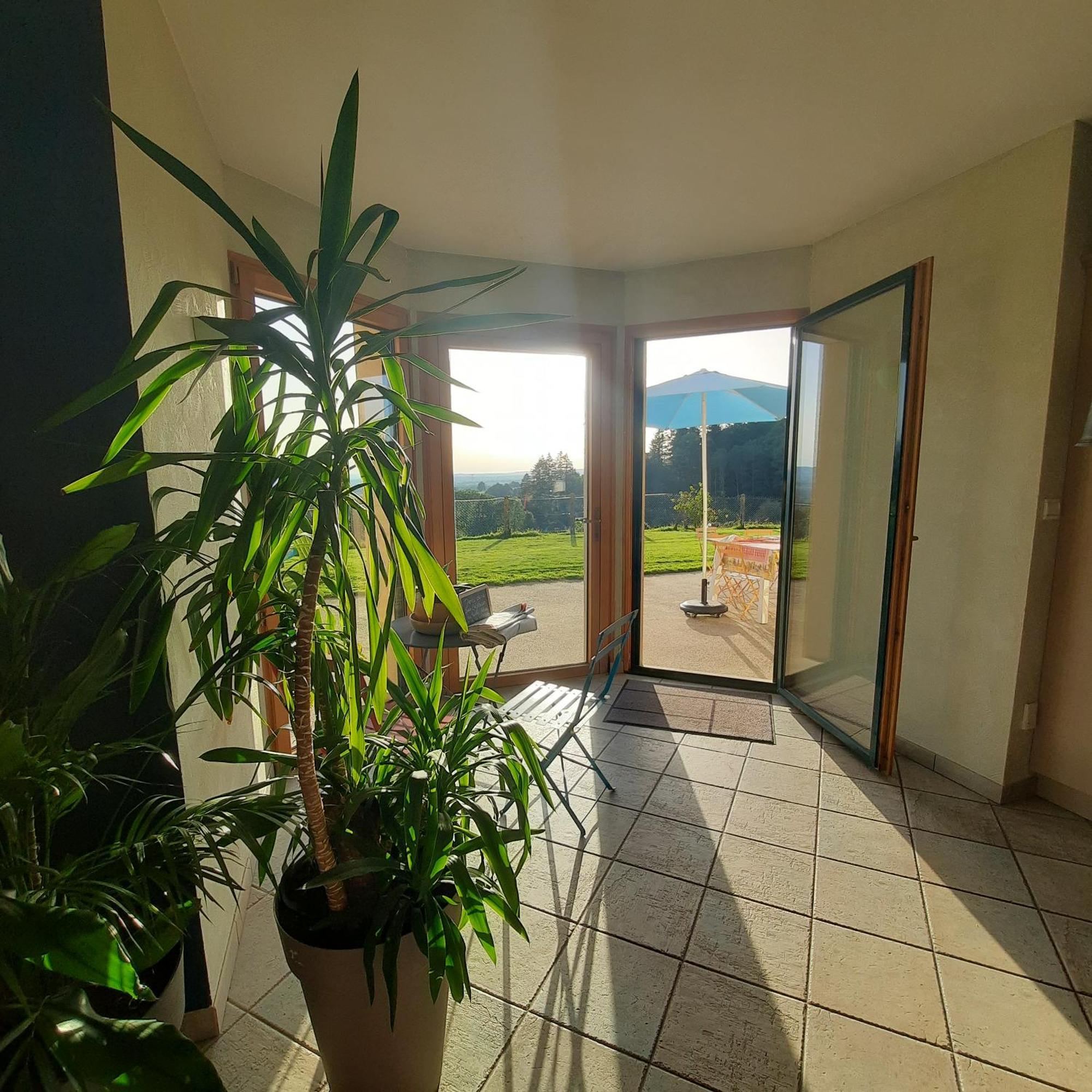 Saint-Pois Magnifique Villa Avec Piscine Interieure מראה חיצוני תמונה