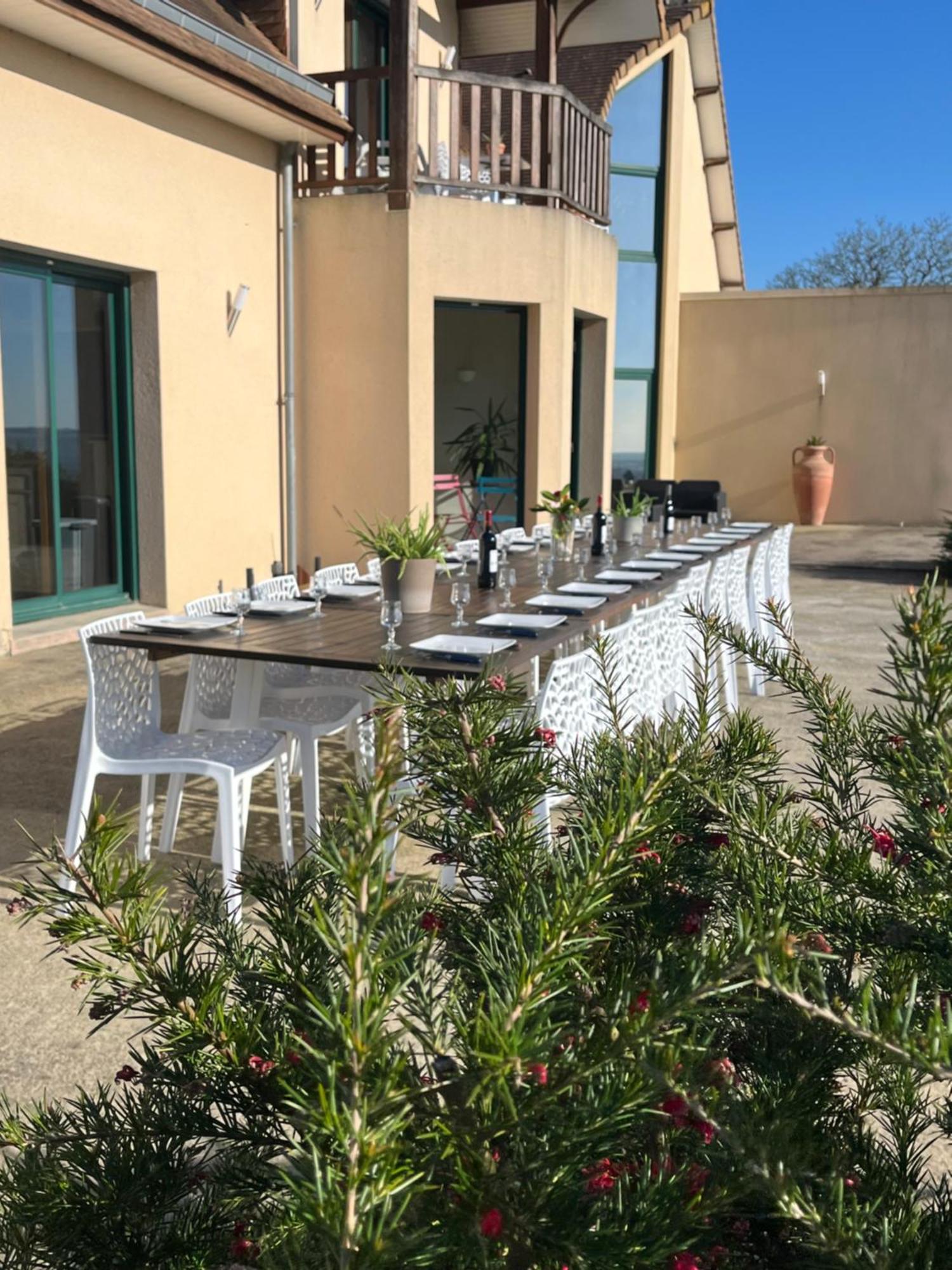 Saint-Pois Magnifique Villa Avec Piscine Interieure מראה חיצוני תמונה